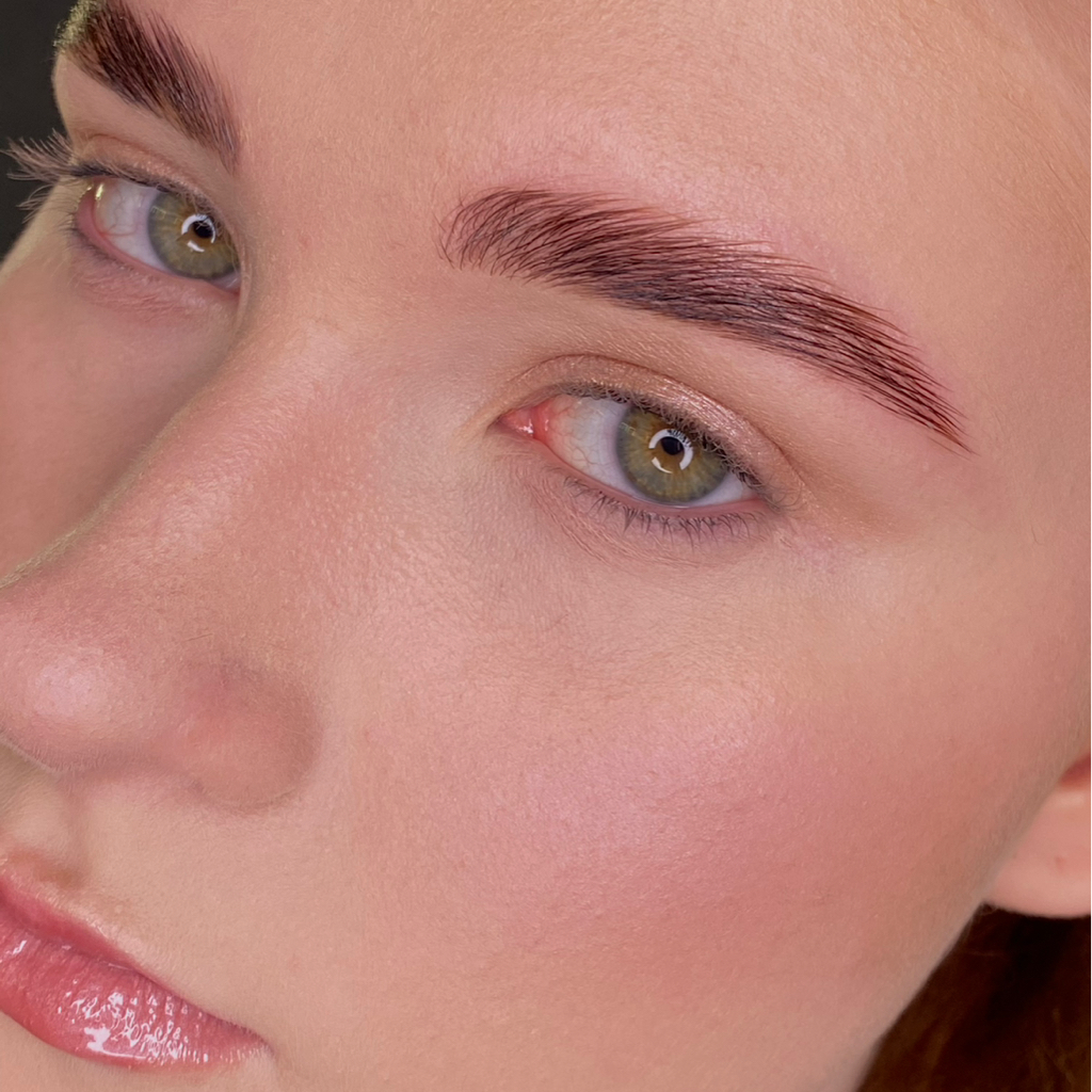 Долговременная укладка/ламинирование бровей