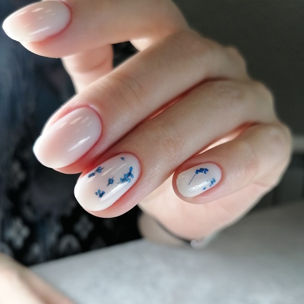 Маникюр + покрытие гель-лак + дизайн 4 ногтей + масло или крем