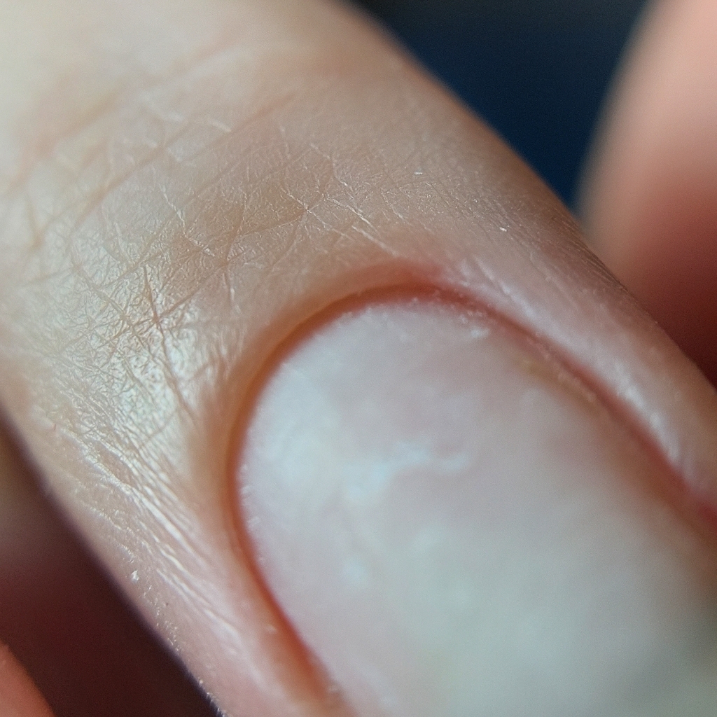 МАНИКЮР БЕЗ ПОКРЫТИЯ