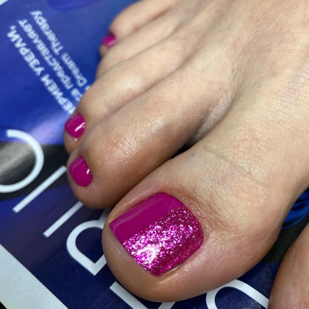 Педикюр с покрытием только пальчики