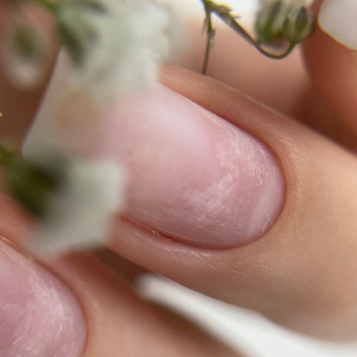 Маникюр без покрытия