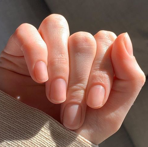 Маникюр без покрытия