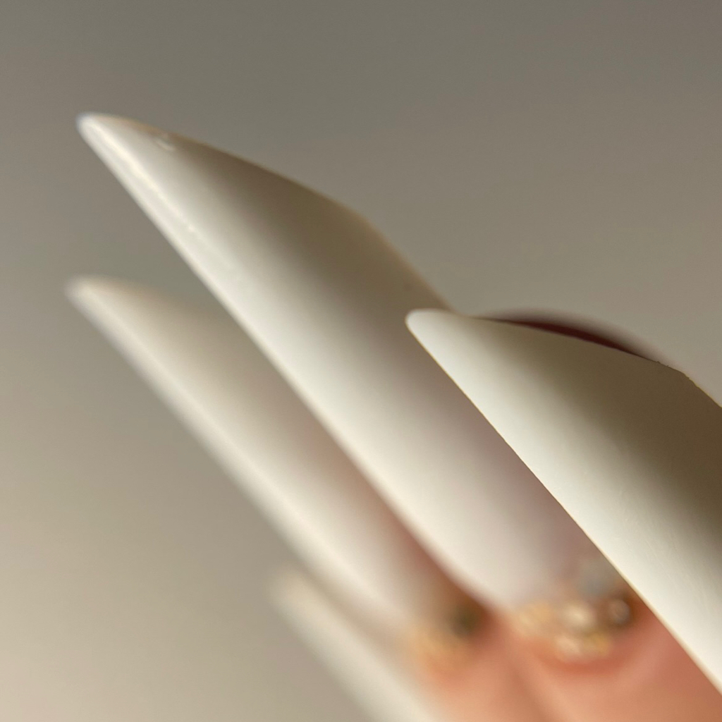 Арочное наращивание ногтей