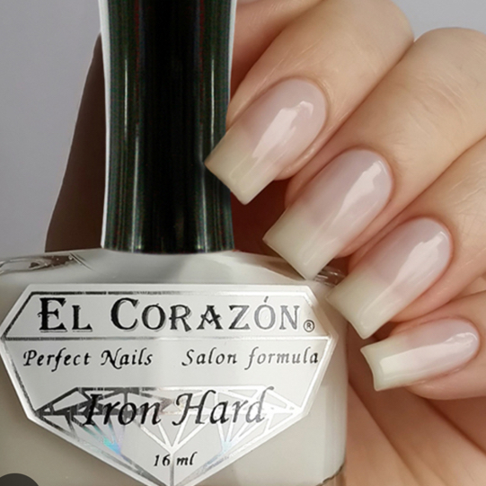 Покрытие ногтей лечебным лаком