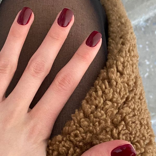 Комби маникюр + Dip система (пудровый маникюр / титановые ногти)