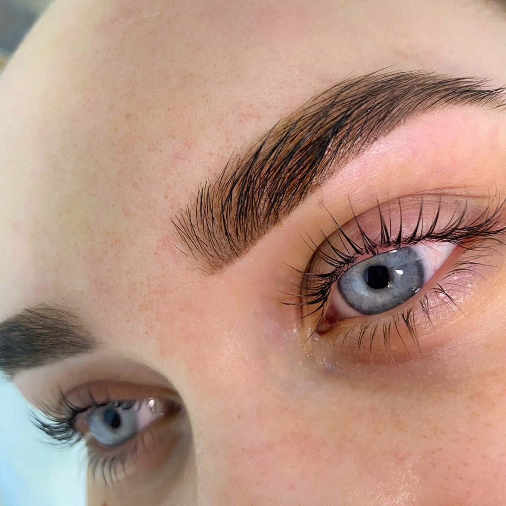 Ламинирование ресниц (ламинирование,окрашивание ,ботокс)