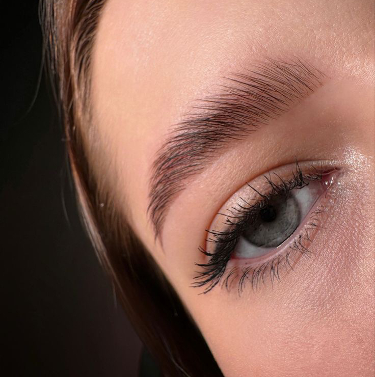 Оформление бровей