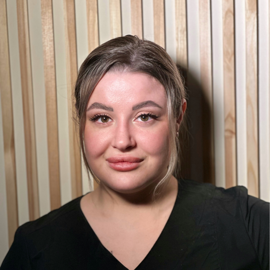 Исаева Виктория