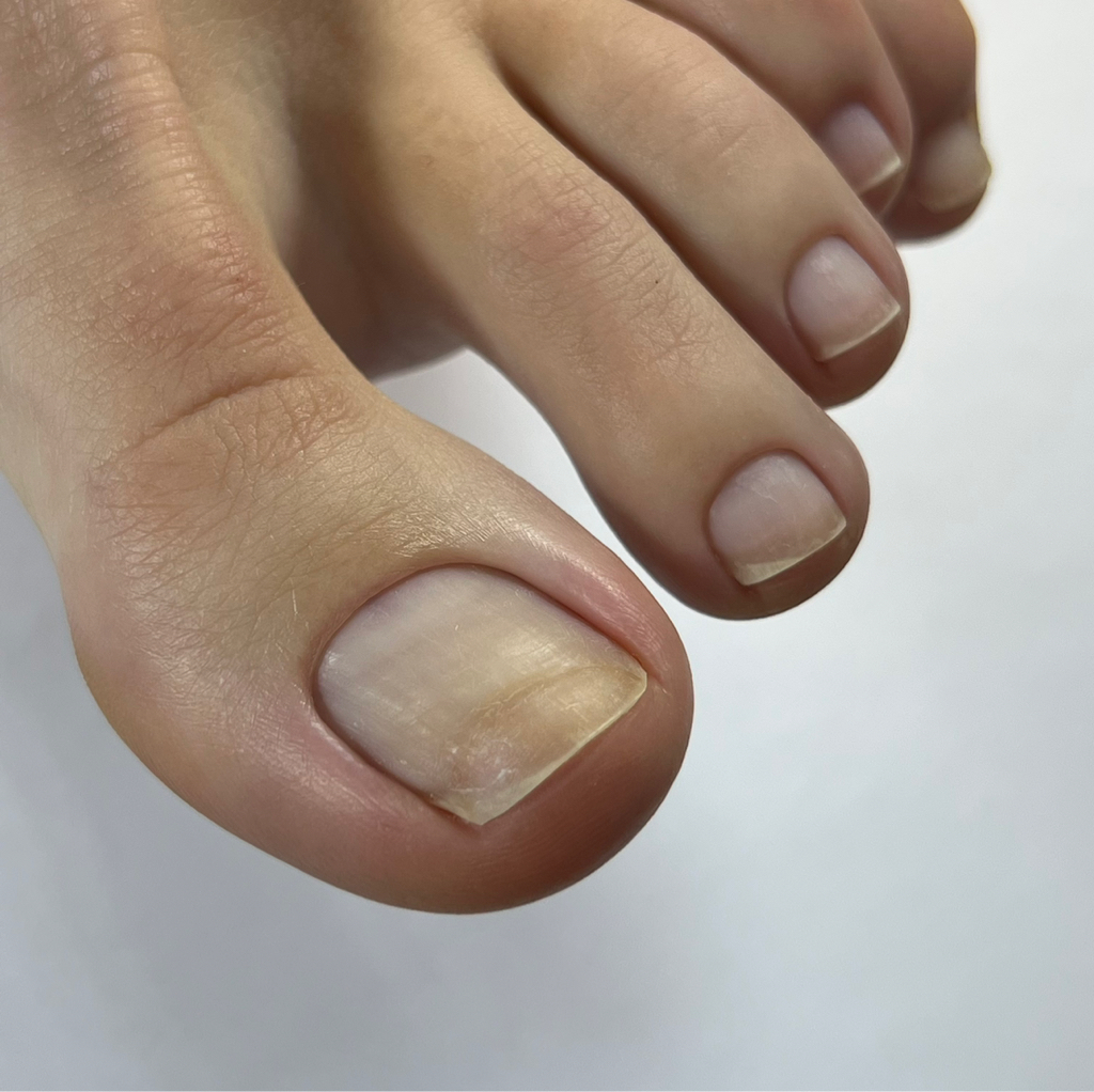 Педикюр (обработка Golden Trace) без покрытия