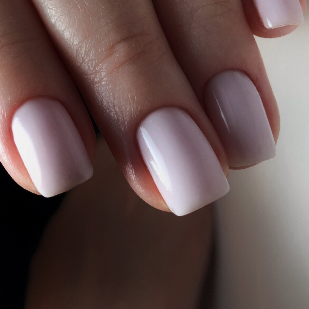 Маникюр с покрытием