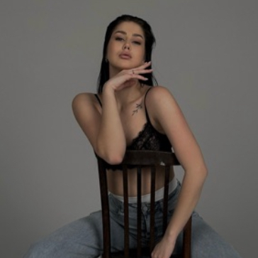 Полина