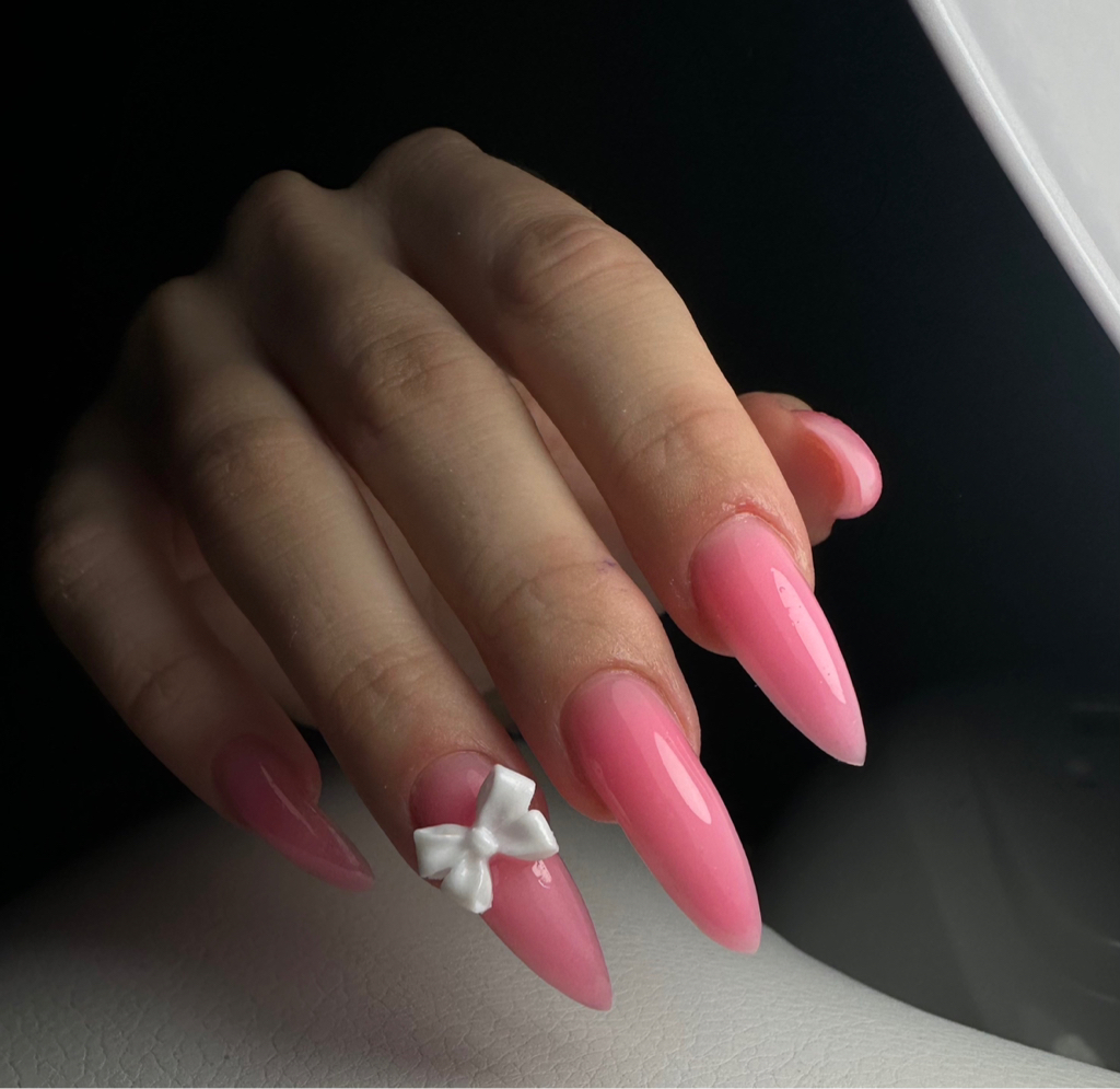 Маникюр с покрытием гель-лак