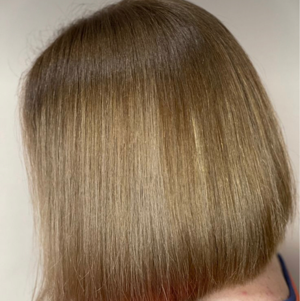 Окрашивание со своей краской/ + оксид / средние / в подарок укладка и мытье