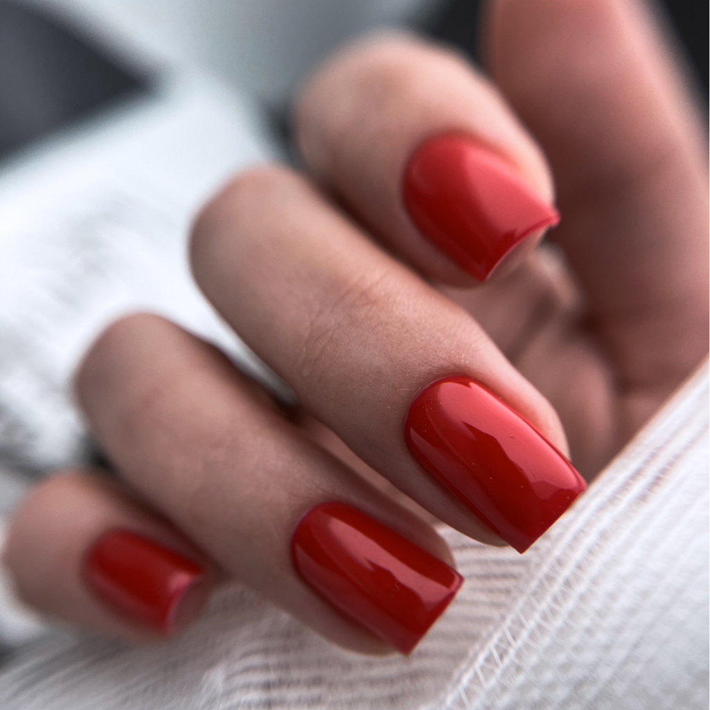 Маникюр с покрытием гель лак