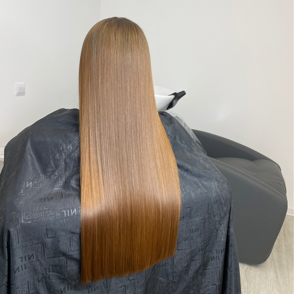 Кератиновое выпрямление волос