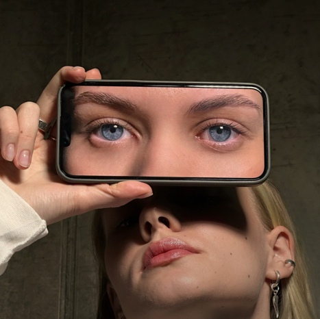 Окрашивание бровей с коррекцией + ламинирование ресниц+ уход