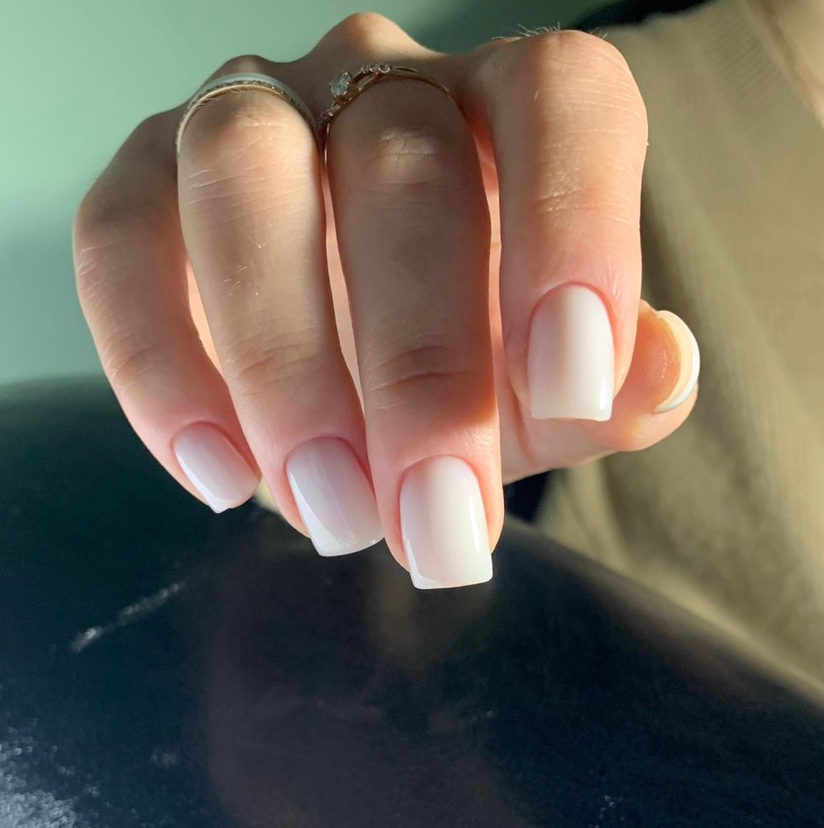 Маникюр с покрытием гель-лак