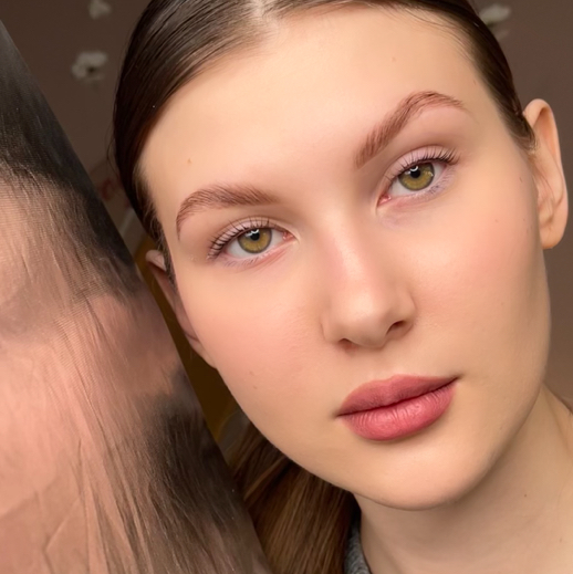 Комплекс ламинирование ресниц + долговременная укладка бровей с окрашиванием и коррекцией