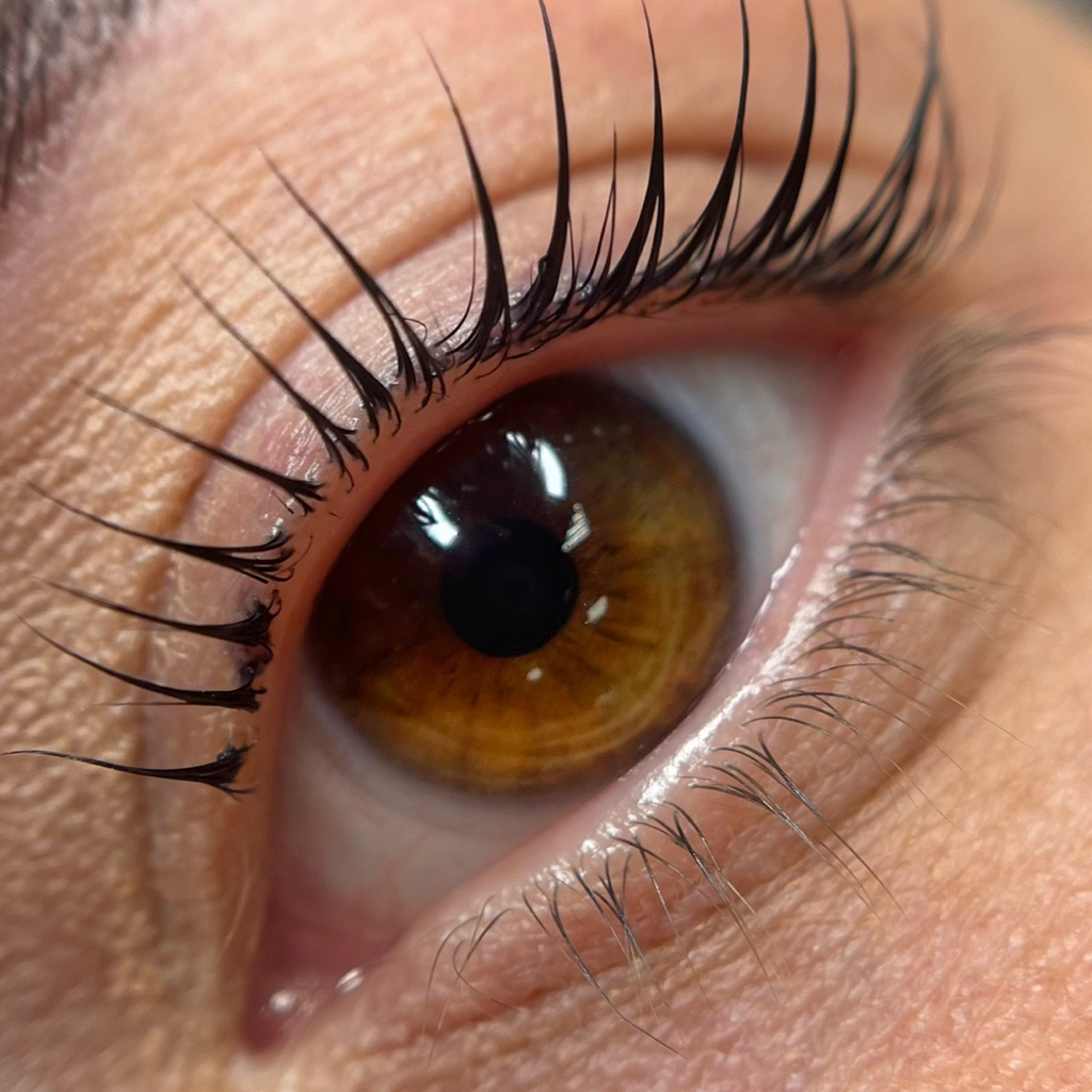 Ламинирование ресниц