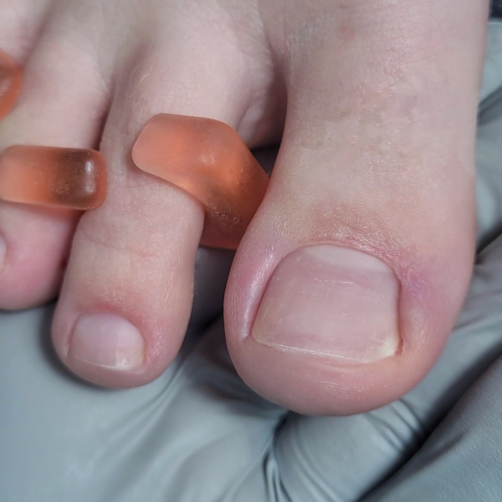 Педикюр ( обработка, без покрытия)