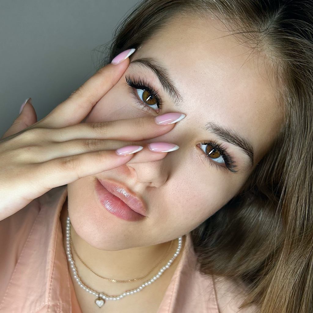 Наращивание ресниц мокрый эффект