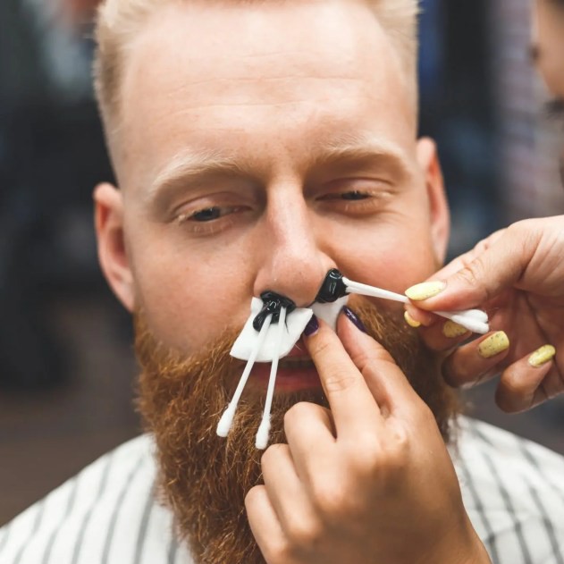 Удаление волос воском  (нос, брови, уши)