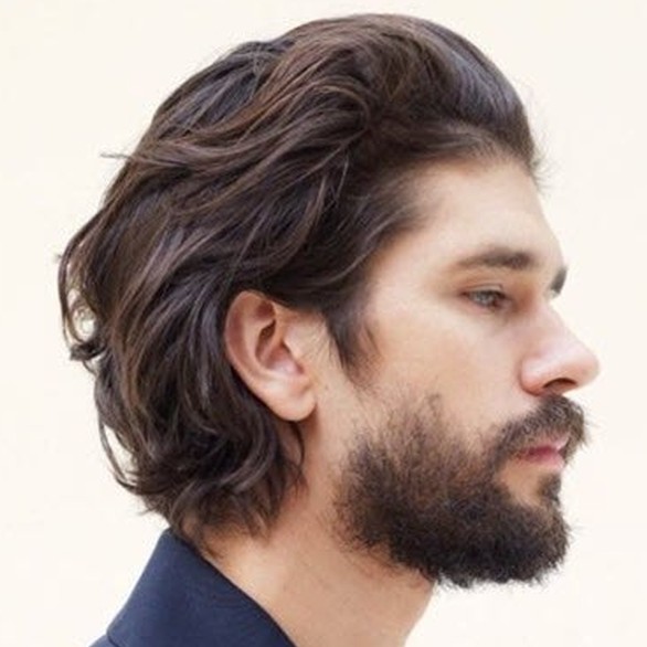 Мужская удлинённая стрижка