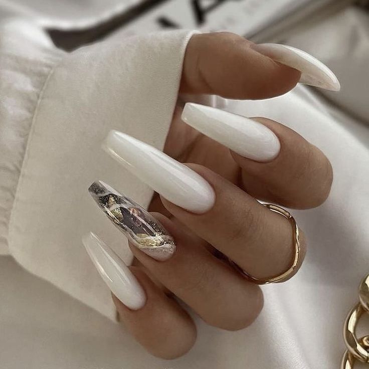 Наращивание ногтей