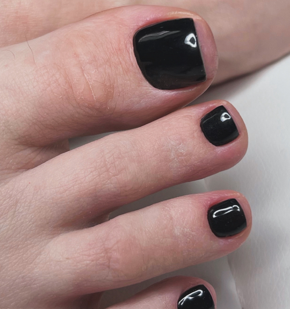 Педикюр с покрытием + стопы и пальчики