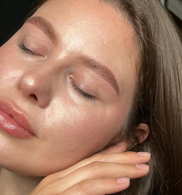 оформление бровей с долговременной укладкой