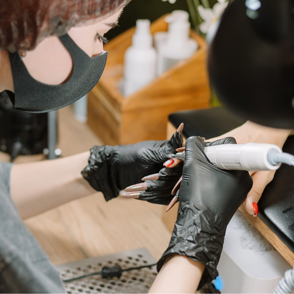 Маникюр гигиенический Без покрытия