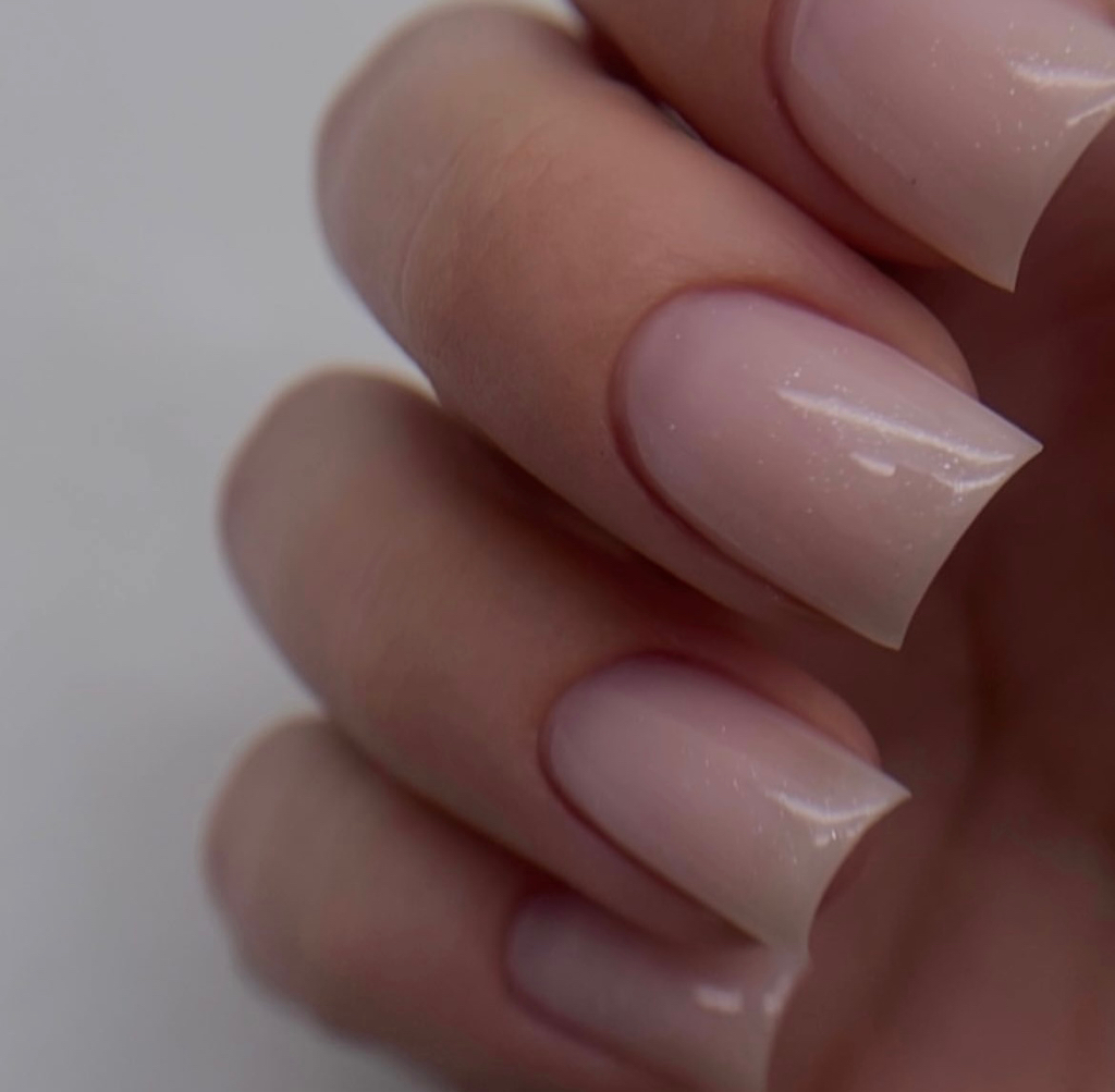 Маникюр + укрепление гелем с покрытием