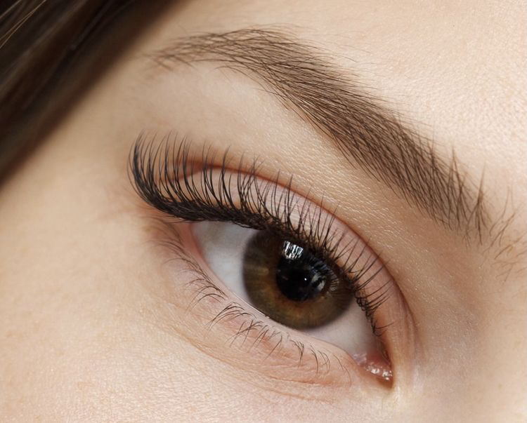 Классическое наращивание  Запись 19:00 доплата 300