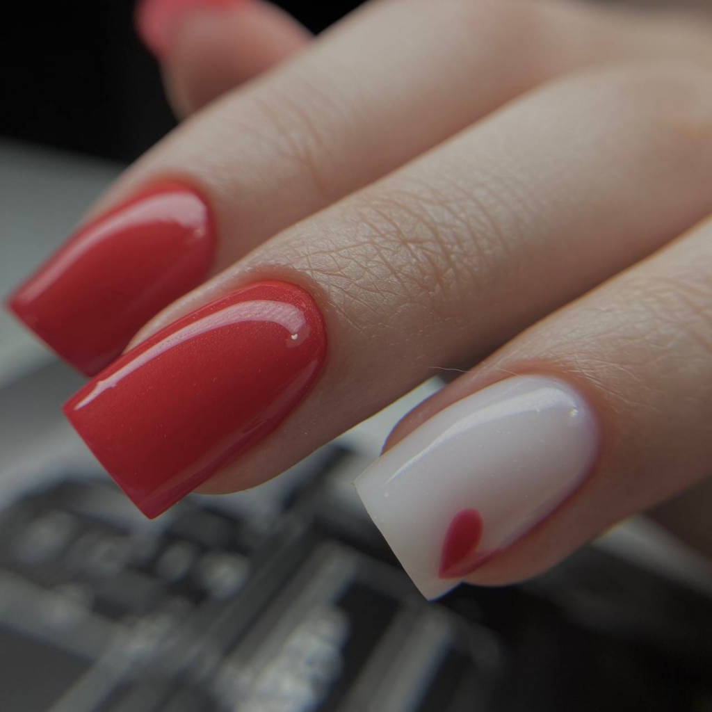 Наращивание ногтей