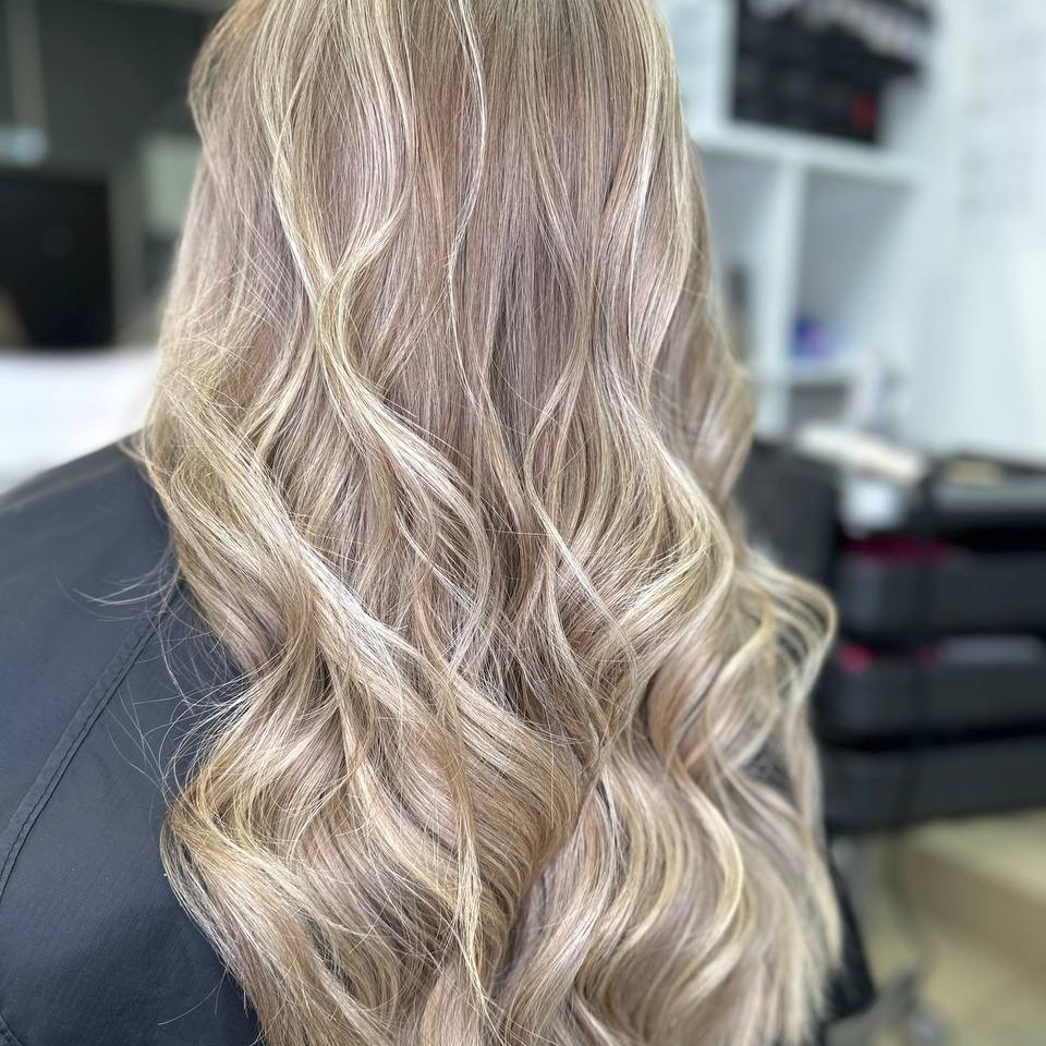 Shatush, Balayage, мелирование  (При записи требуется предварительная консультация в WhatsApp по сложности и времени)