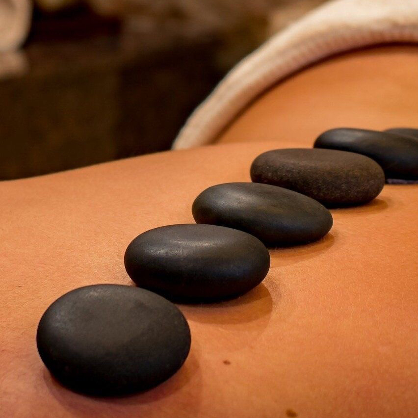 «Stone массаж» расслабляющий массаж горячими камнями  45 мин