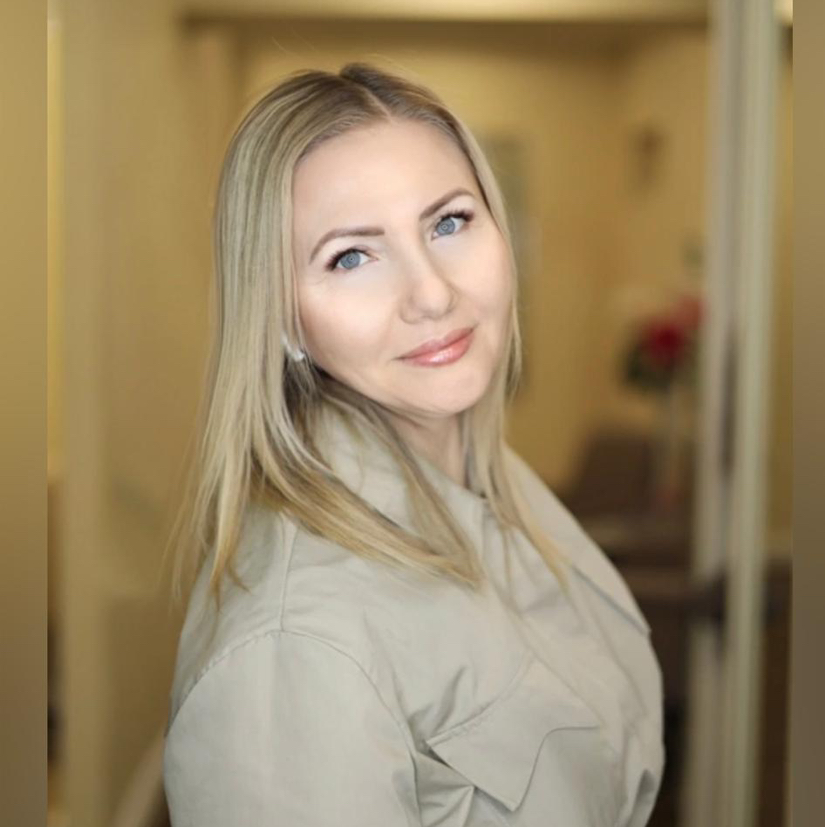 Босова Елена