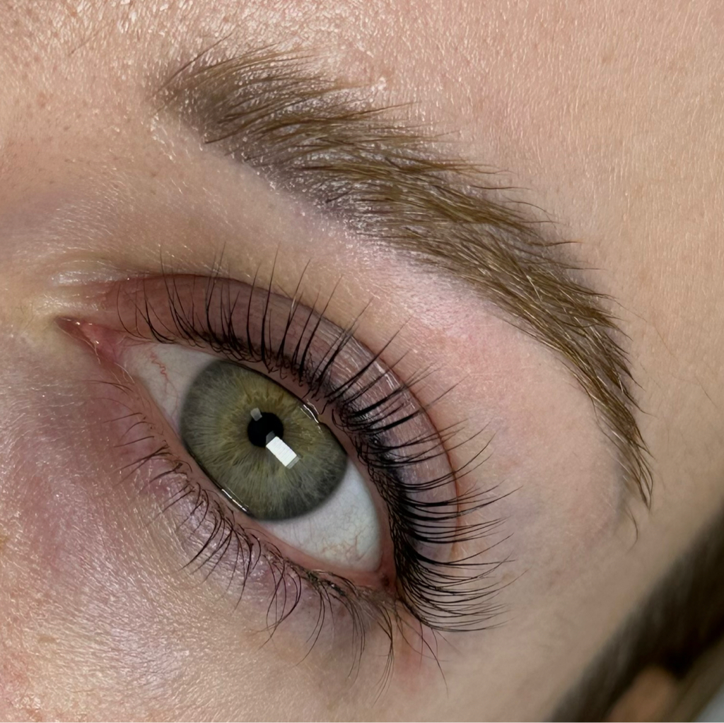 Ламинирование ресниц