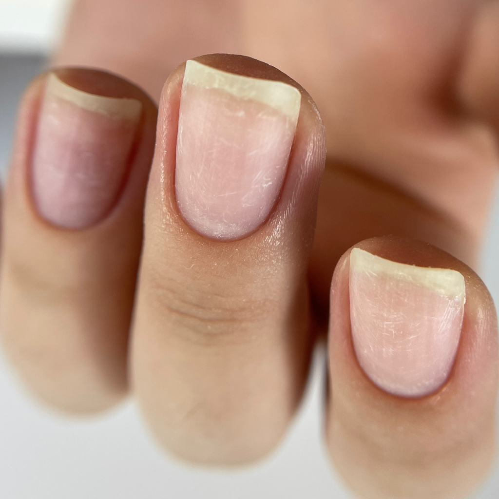 Маникюр без дальнейшего покрытия