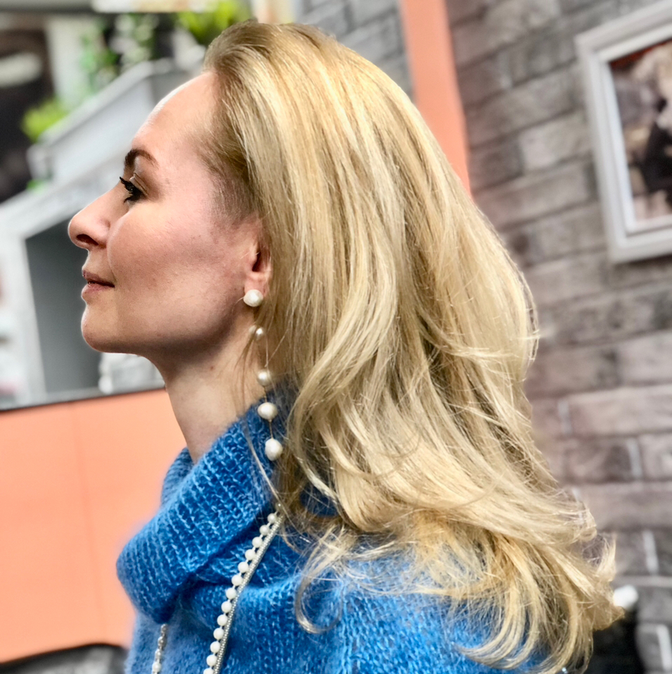 Стрижка женская с укладкой (длинные)