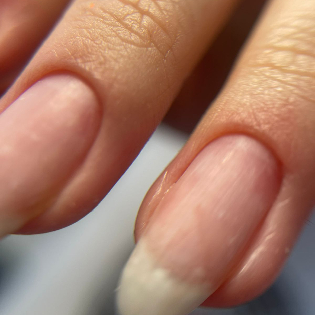 Гигиенический маникюр(без покрытия)