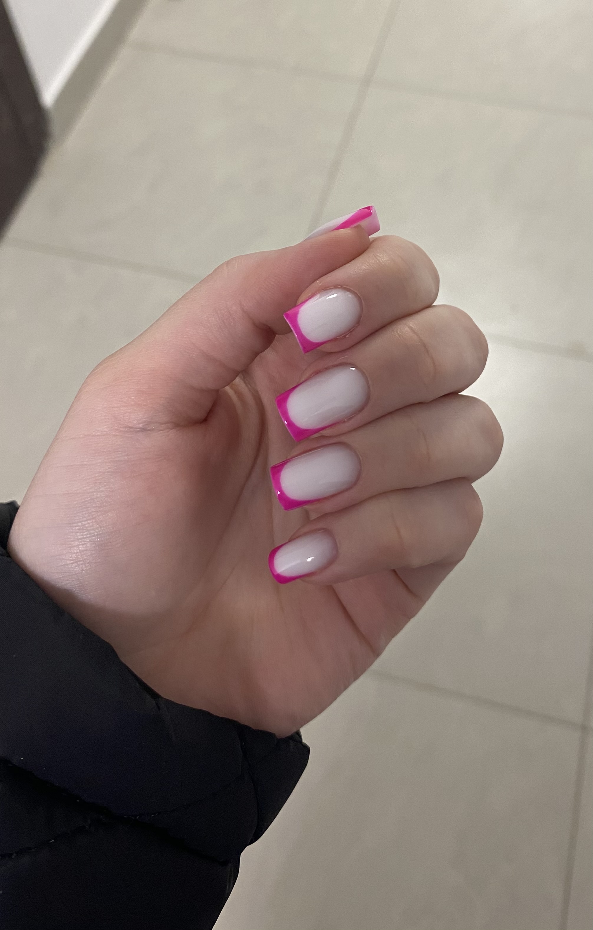 Marni nails studio | Санкт-Петербург | Онлайн-запись