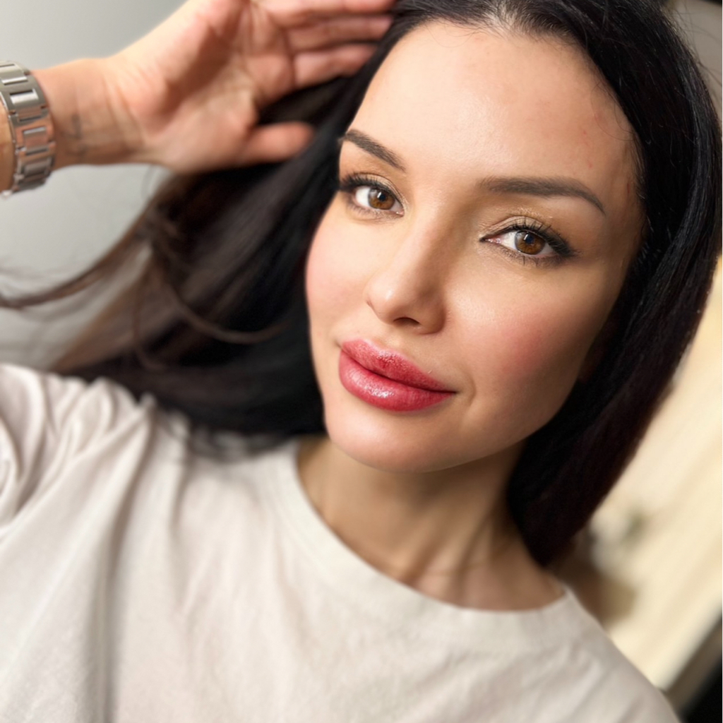 Урок красоты (вечерний и дневной макияж)