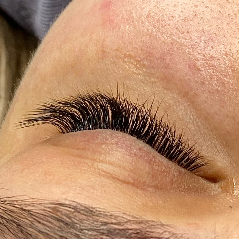 Наращивание ресниц 2D