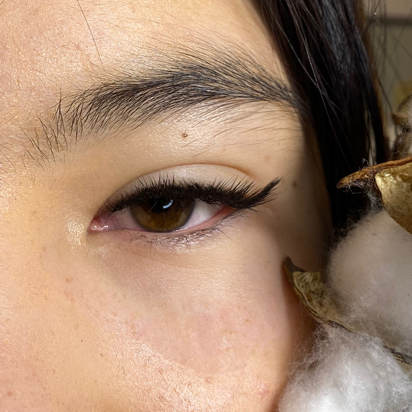 Наращивание ресниц 3 D