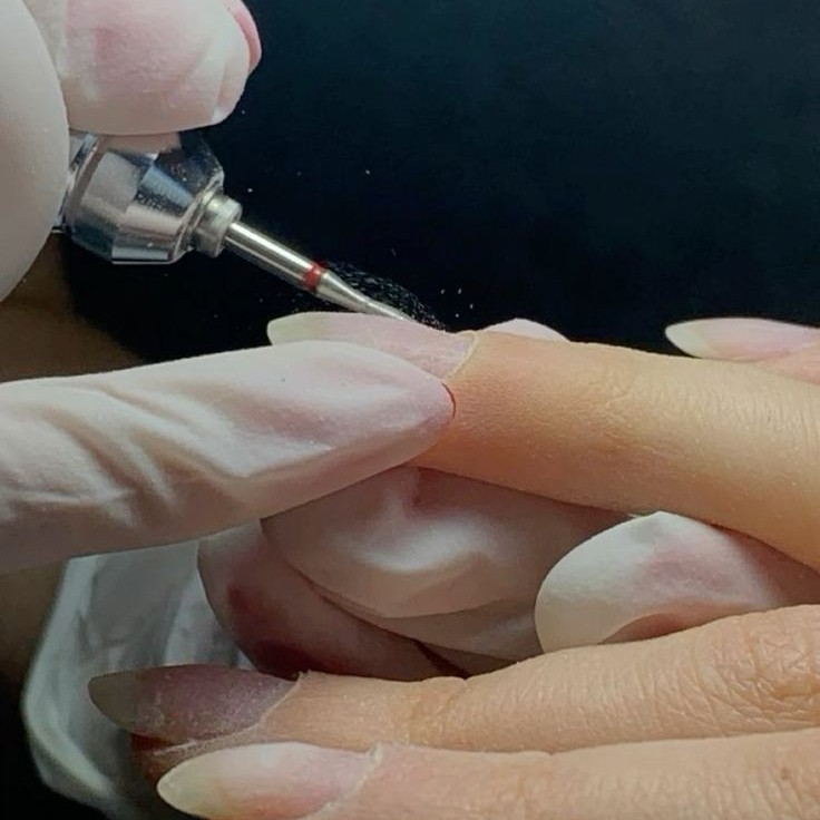 Маникюр комбинированный