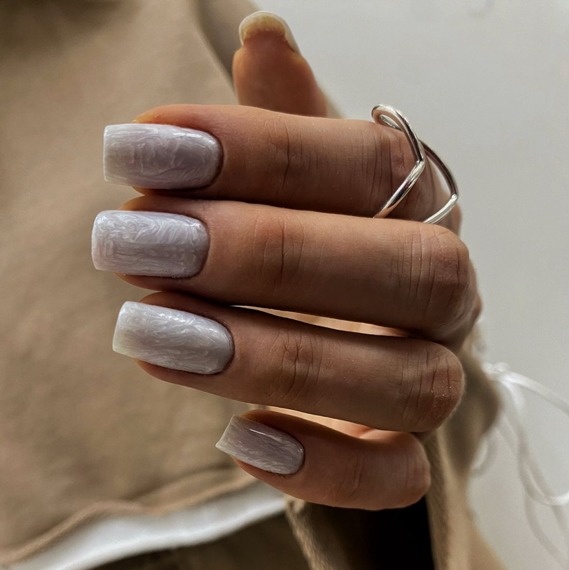 Маникюр с покрытием гель-лак