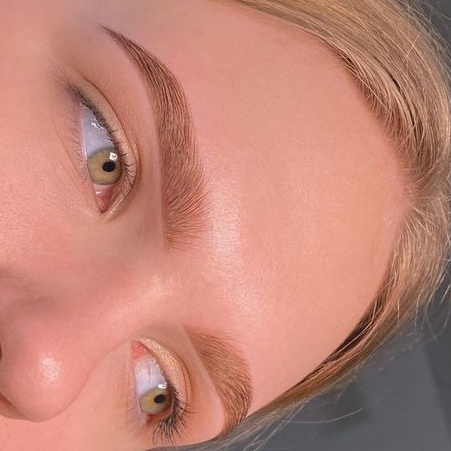 Окрашивание бровей