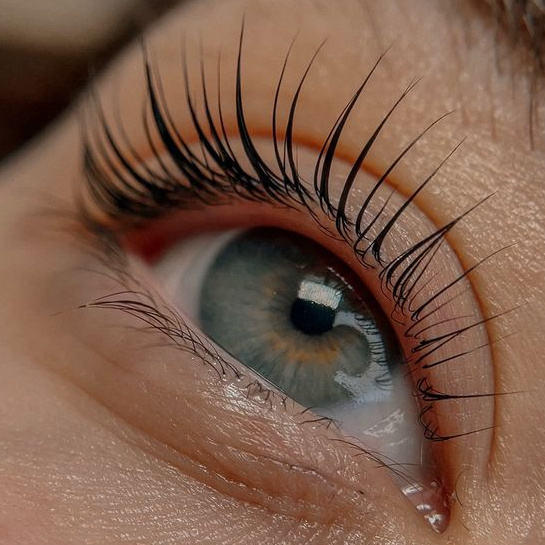 Ламинирование верхних ресниц