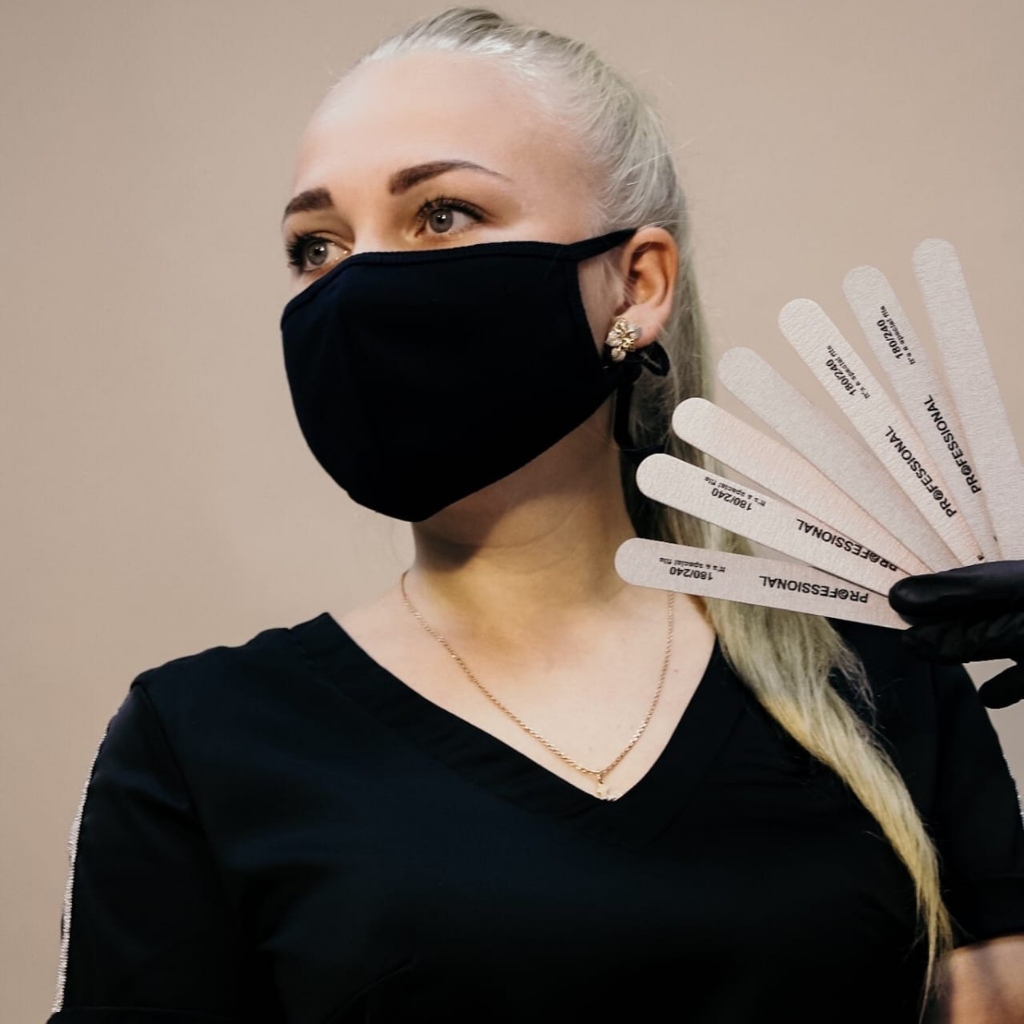 Логунова Анна